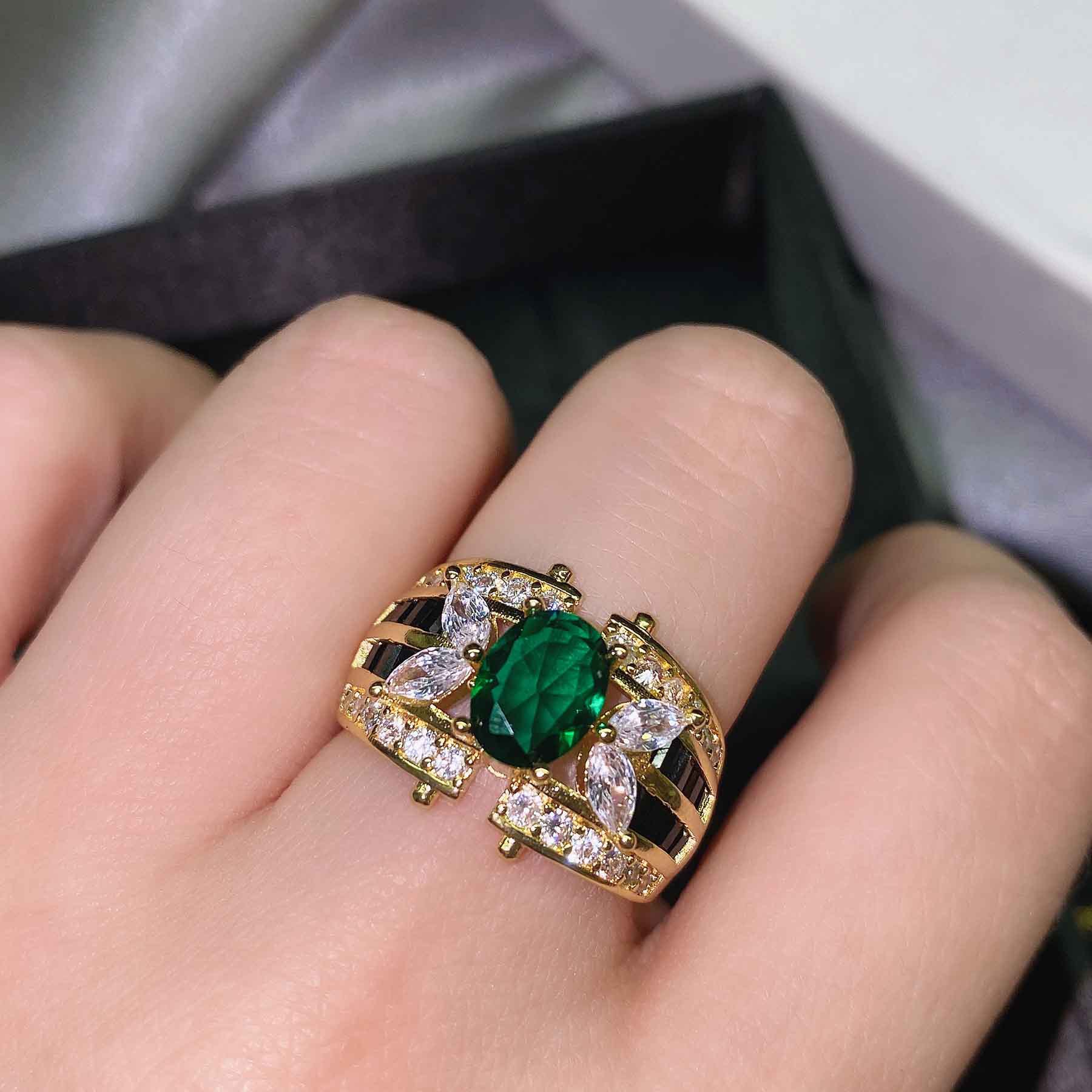 网红直播artdeco风无缝镶嵌蕾丝雕花项链仿祖母绿镀18k黄金戒指女