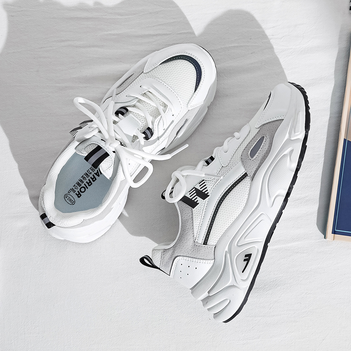 回力女鞋2021新款春夏季休闲时尚简约运动鞋大学生舒适跑步鞋潮流