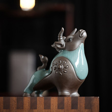 新中式牛气冲天陶瓷摆件创意家居客厅办公室桌面招财装饰品吉祥物