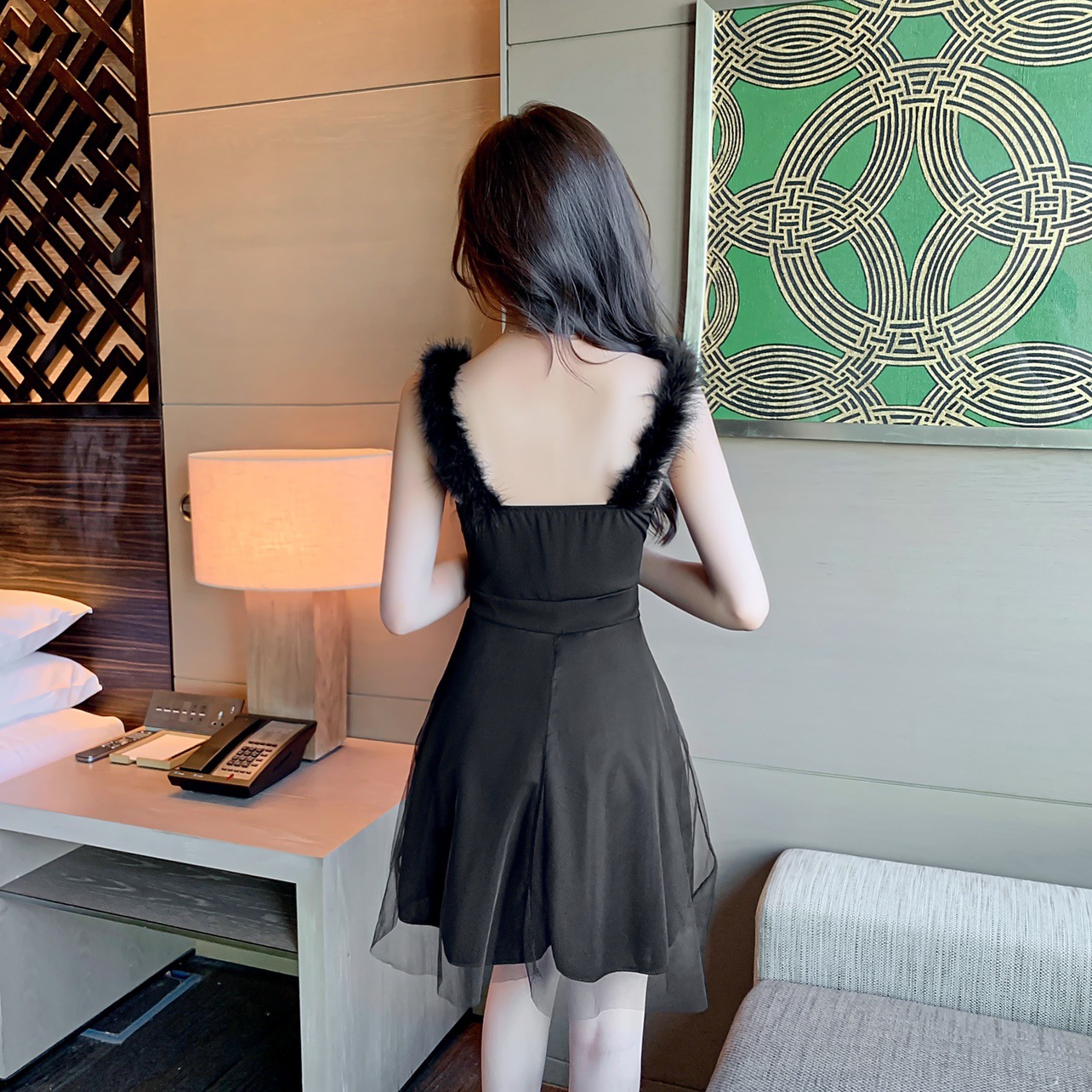 圣诞装新年晚礼服性感毛毛深v领露背吊带显瘦网纱连衣裙抹胸洋装