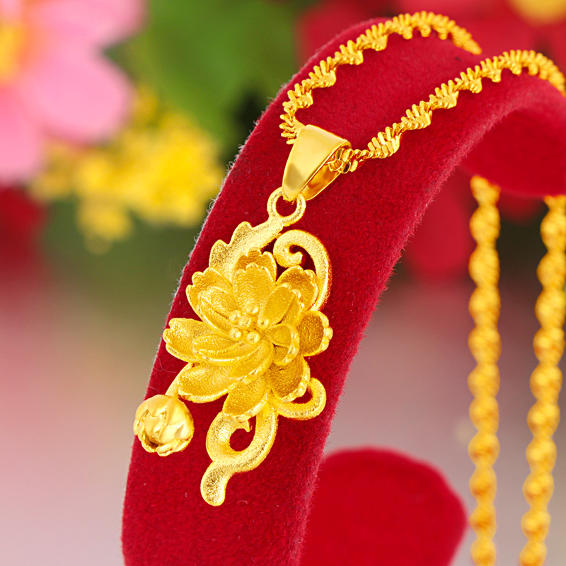 越南沙金莲花吊坠女黄铜镀黄金古法金 喷砂荷花吊坠首饰 久不掉色