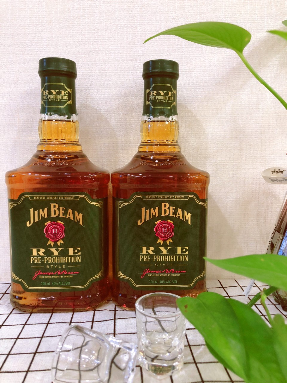 金宾黑麦波本威士忌