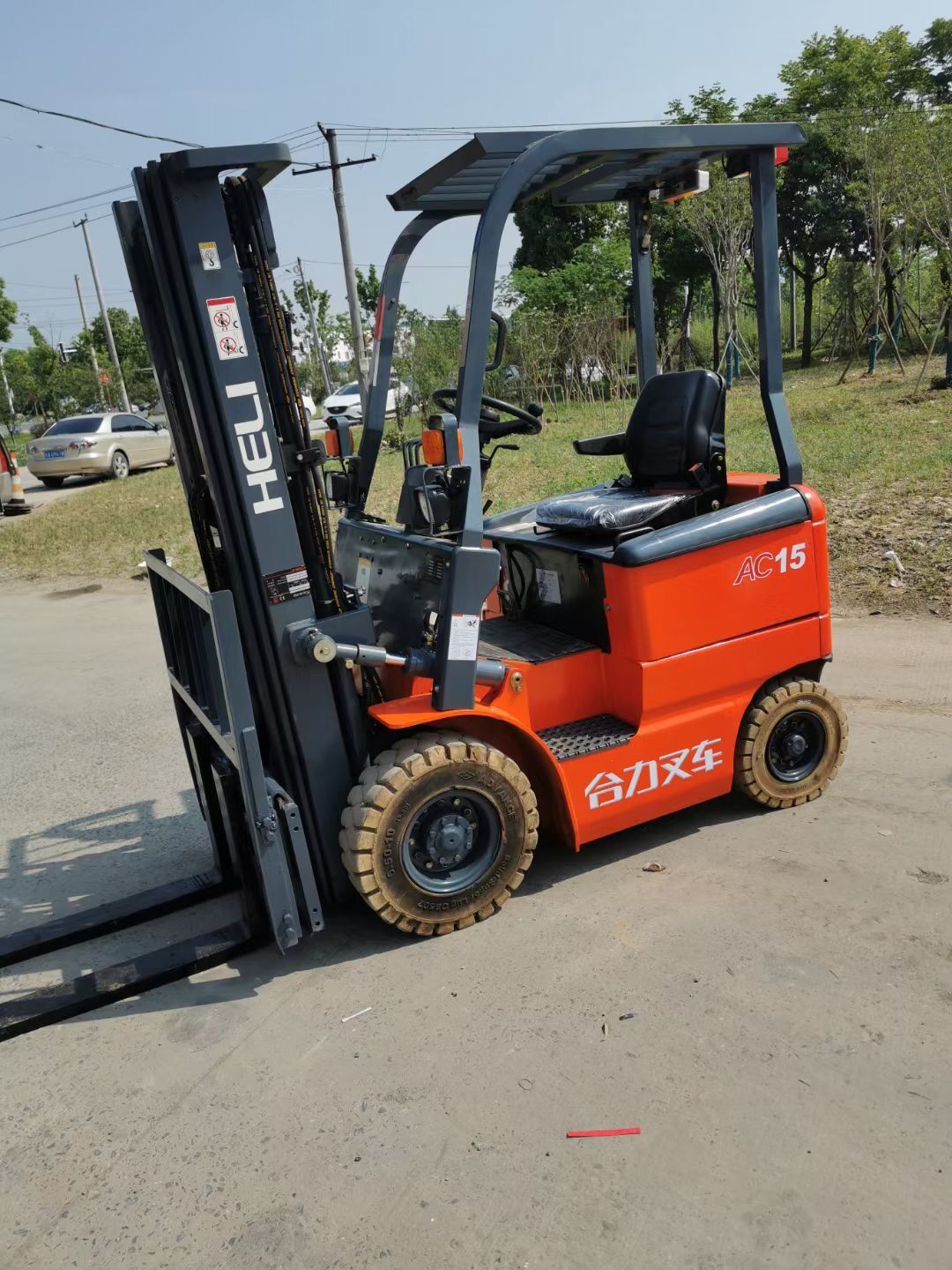 1吨2吨3吨电动二手叉车侧移交流电动叉车出售