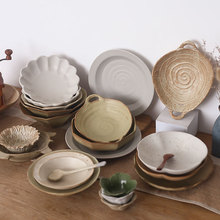 手捏粗陶复古创意异形陶瓷餐具沙拉碗家用盘子高颜值单个饭碗味碟