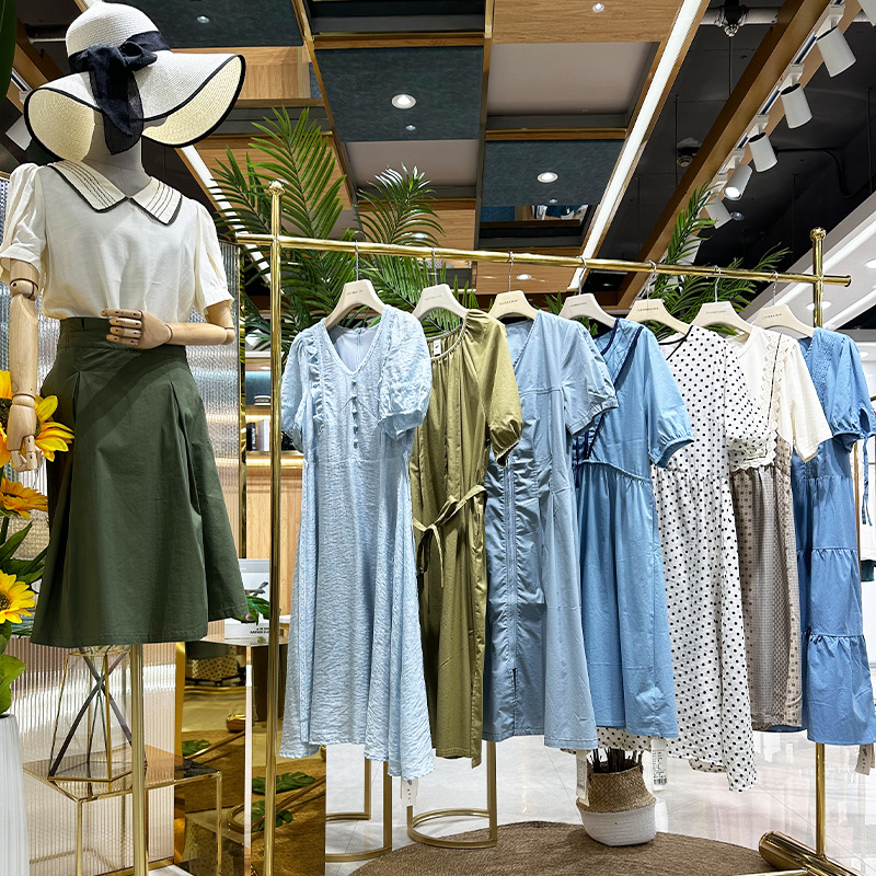 画梦羽新款撤柜连衣裙品牌折扣女装批发直播实体走份清仓一手货源