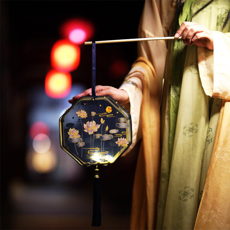 灯笼今日价格行情查询-diy汉服手持灯发光灯笼兔子灯-阿里巴巴