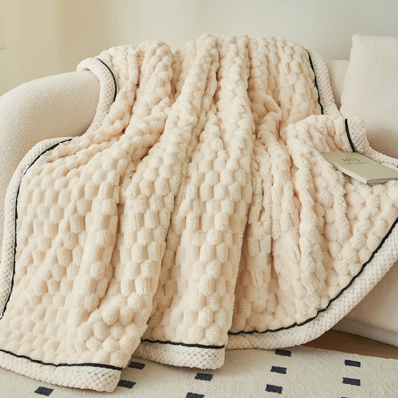 Golden Turtle Velvet Blanket Flannel Blanket Milk Fiber Thermal Coral Fleece Cover Blanket Wholesale
