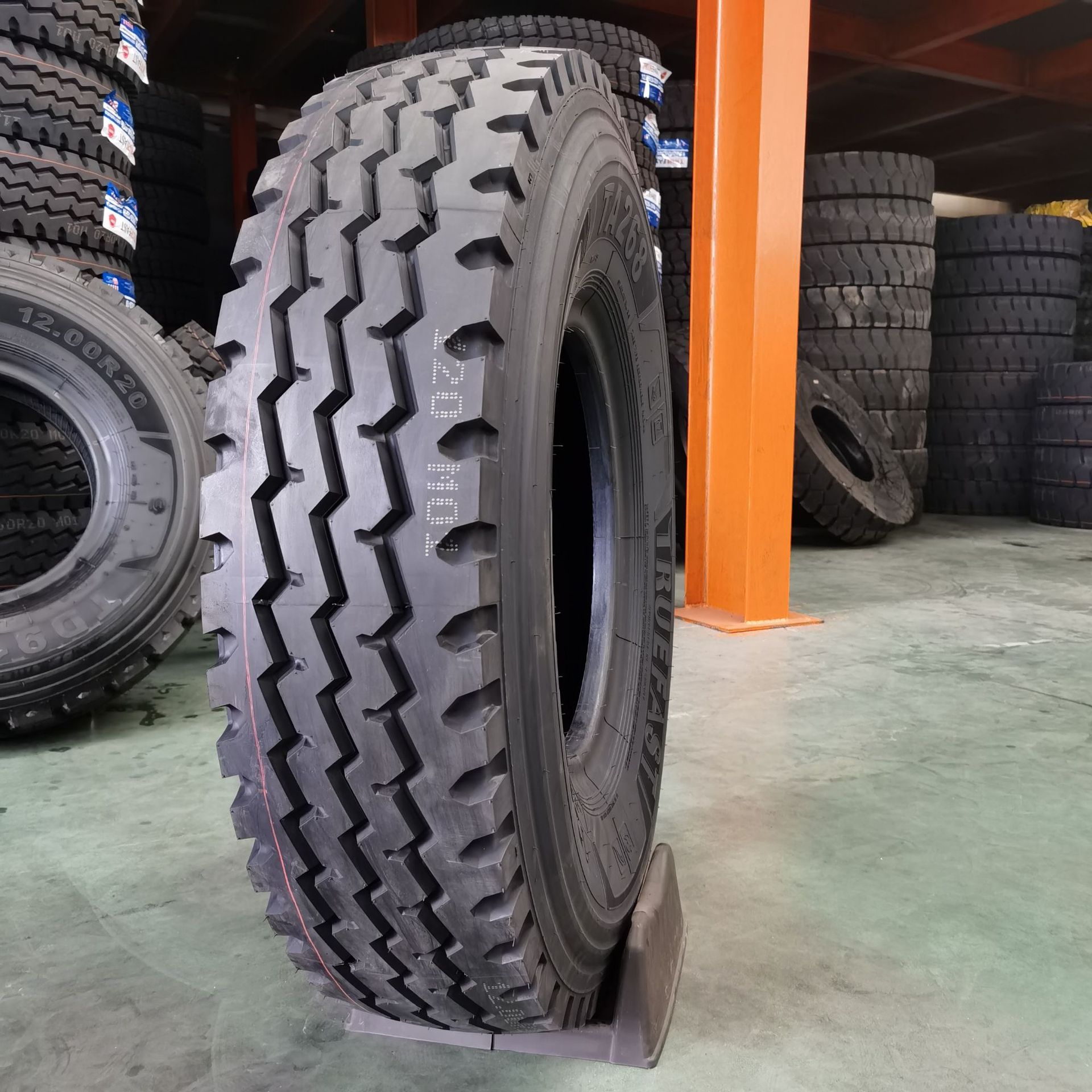 安耐特真空轮胎11 12r22.5卡车轮胎315/80r22.5加厚