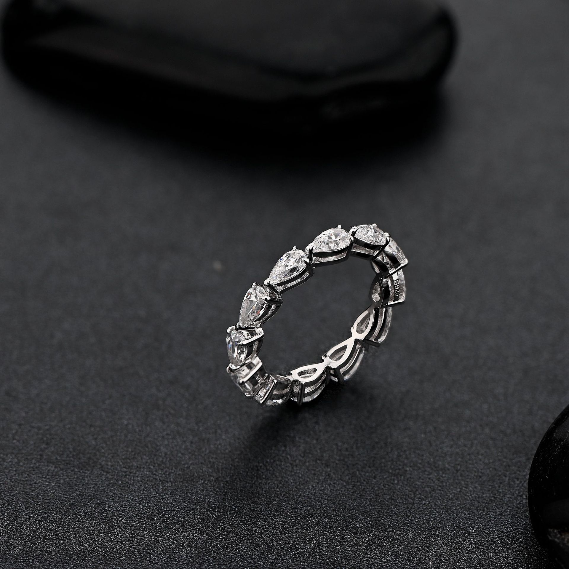 金萌s925纯银3*5麦穗梨形超闪软链条戒指尾戒关节戒指骨戒