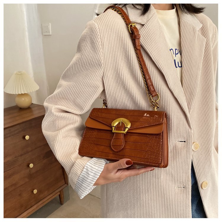 小ck包包女2021春款潮时尚百搭链条单肩斜挎包网红复古腋下小方包