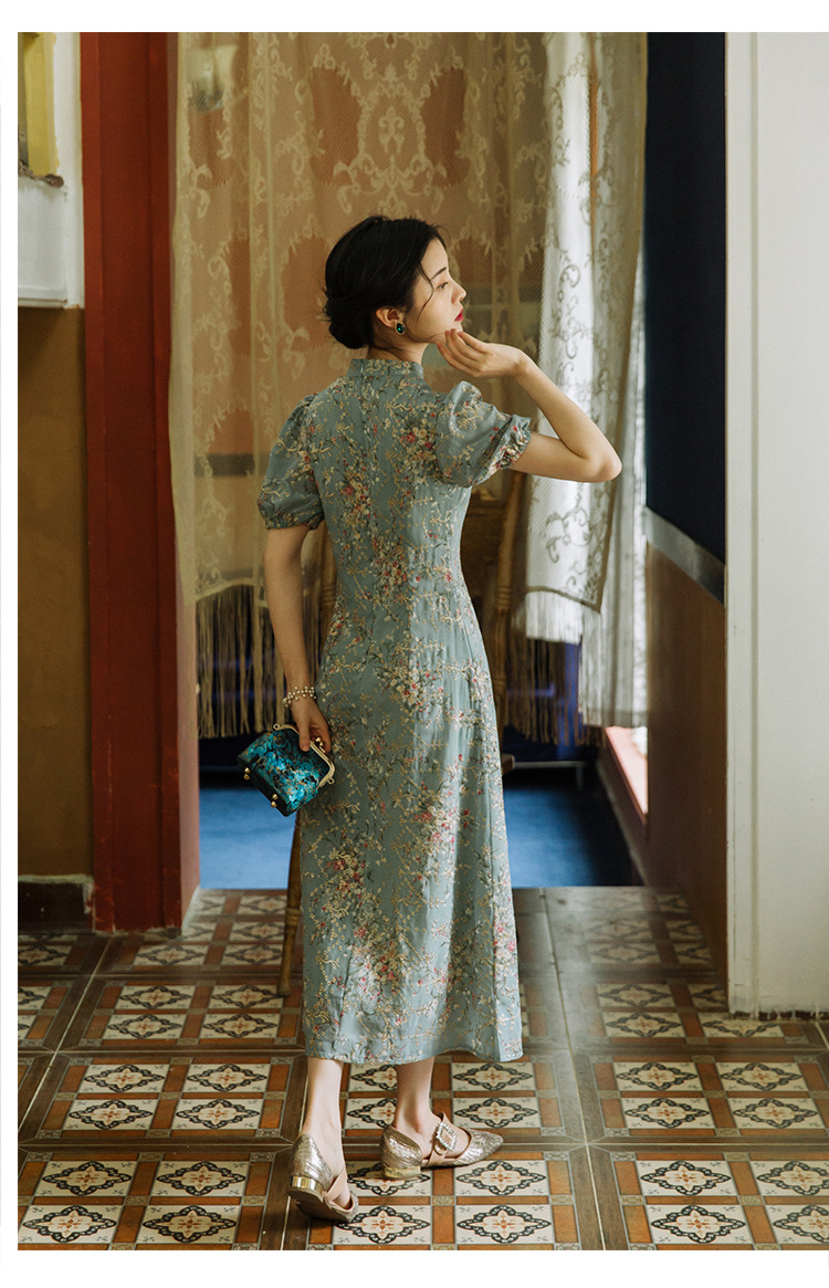 夏法式宫廷复古流苏刺绣方领旗袍改良版连衣裙年轻款少女日常可穿