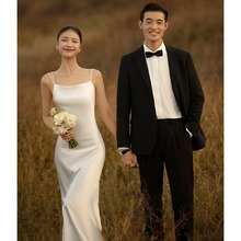 简约吊带轻婚纱新娘结婚订婚缎面礼服超仙森系气质露背迎宾出门纱