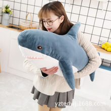 批发新款创意玩具可爱鲨鱼公仔靠垫沙发装饰鲨鱼抱枕毛绒玩具玩偶