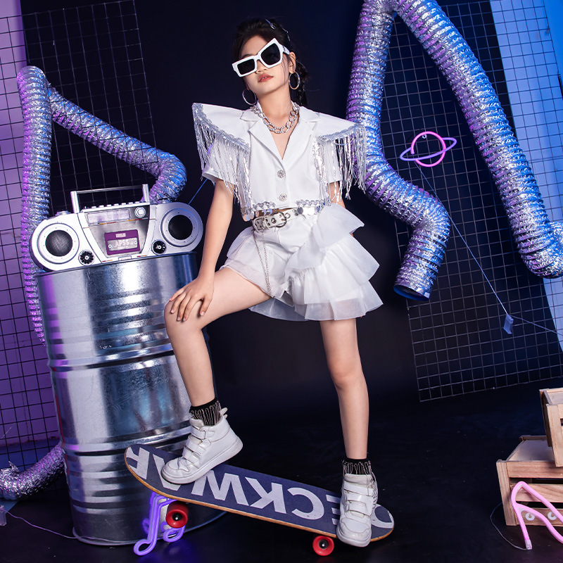 女童模特走秀时装潮服儿童t台炫酷科技感演出少儿服装爵士舞套装
