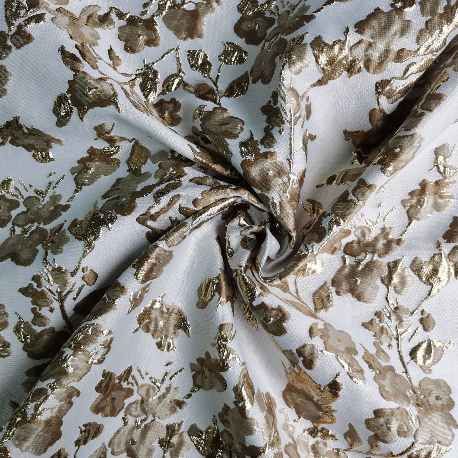 新款提花布 梭织色织提花面料 女装连衣裙时装服装面料-阿里巴巴