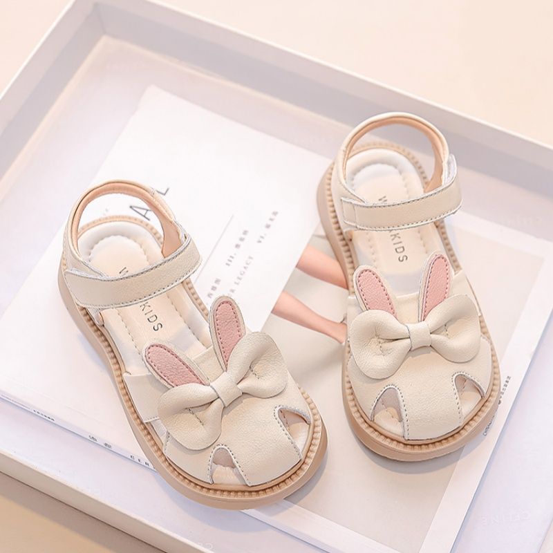 女童鞋子儿童包头凉鞋夏款2024新款夏季宝宝软底真皮小女孩公主鞋