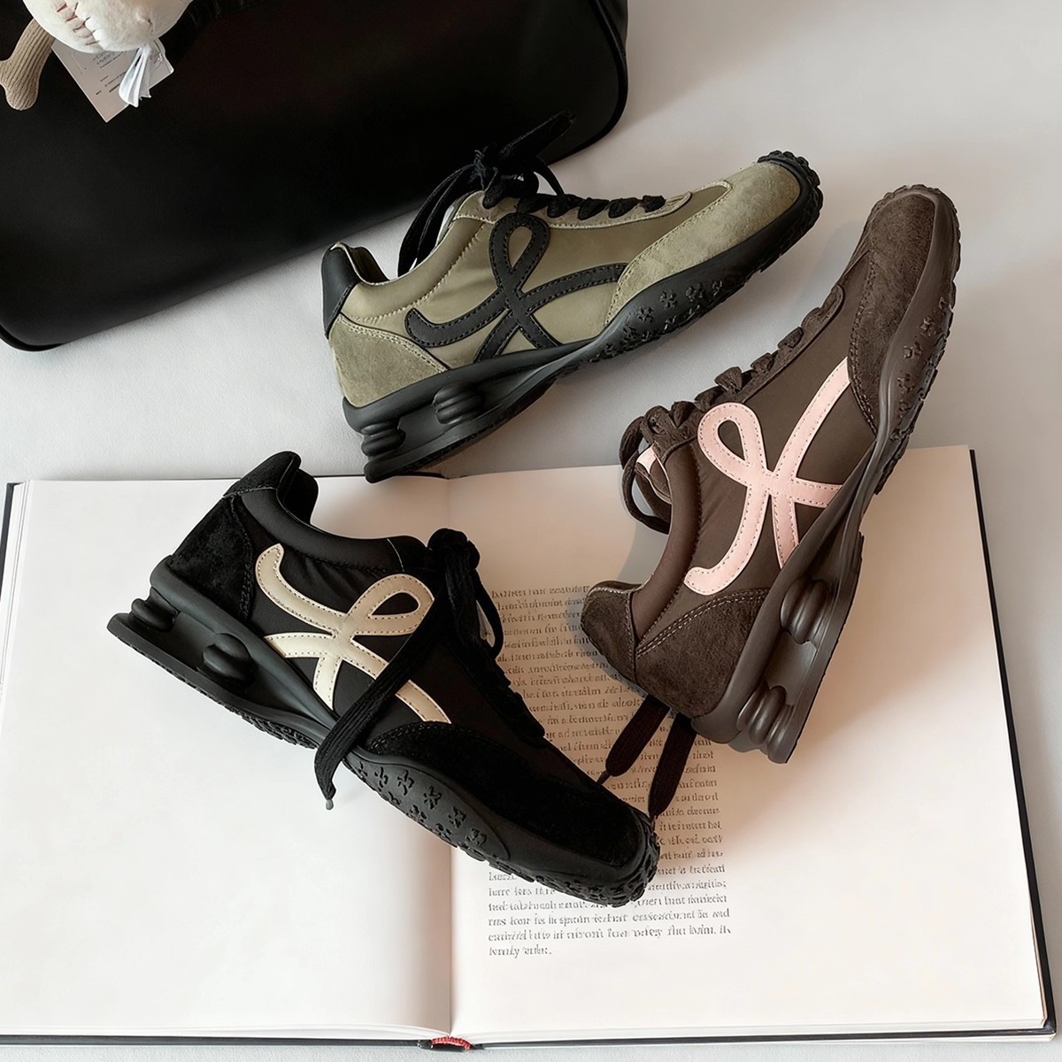 增高4.5cm~ 时髦拼接系带复古歪头休闲德训鞋女真皮运动鞋阿甘鞋