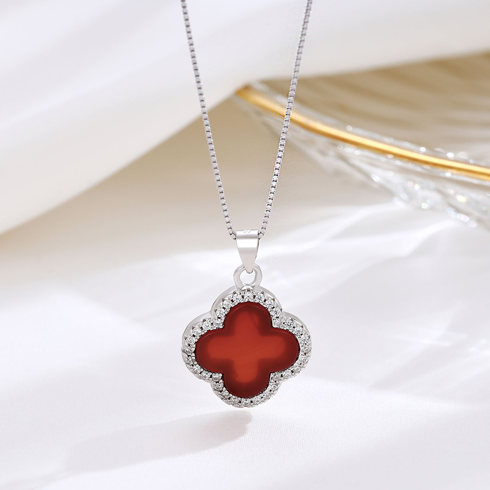 S925 Silver Agate Clover Pendant Korean Chic Women's Elegant Clover Necklace Clavicle Chain Fashion Jewelry