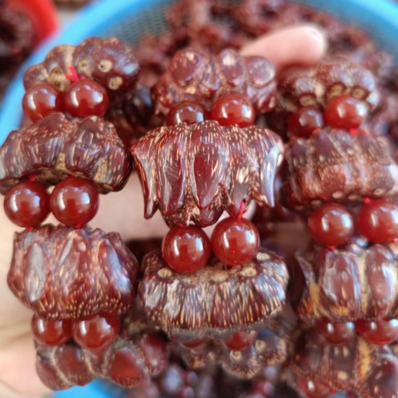 滴血莲花手串海南野菠萝子双排莲花红玛瑙手链手串文玩菩提子
