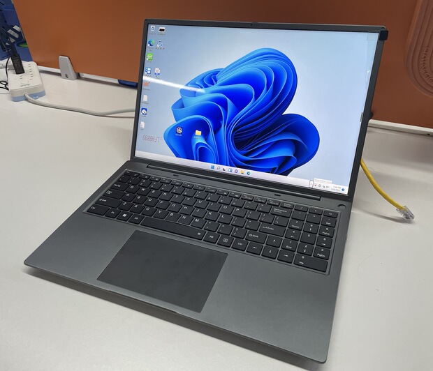 16寸笔记本电脑 酷睿11代i5轻薄游戏本 办公游戏两用笔记本电脑