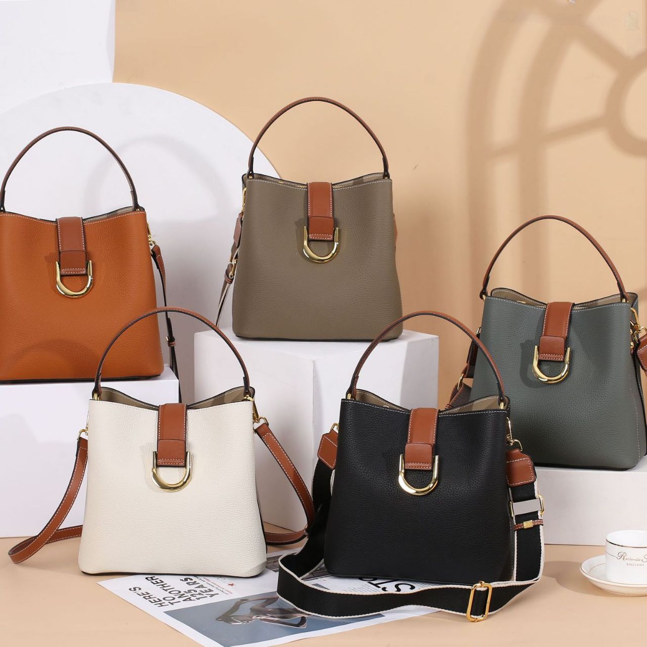 2023新款头层牛皮女包包单肩斜挎女士包袋可爱时尚水桶包多肩带撞