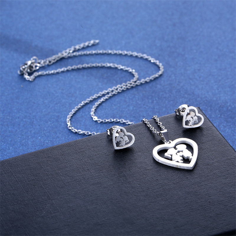 Amazon Heart-Shaped Stainless Steel Accessories Kiss Necklace and Earring Suit Boys and Girls Love Kiss Clavicle Chain