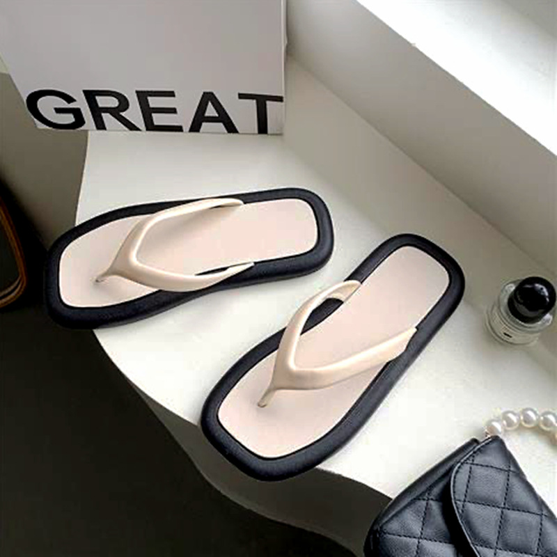 2023 Women's Slippers Summer Sandals New Flat Bottom Flip-Flops Women's Shoes Lightweight Slippers Women's Outdoor Casual Flip Flops