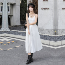 实拍实价现货2022新款韩版白带设计感时尚手工折长款吊带连衣裙
