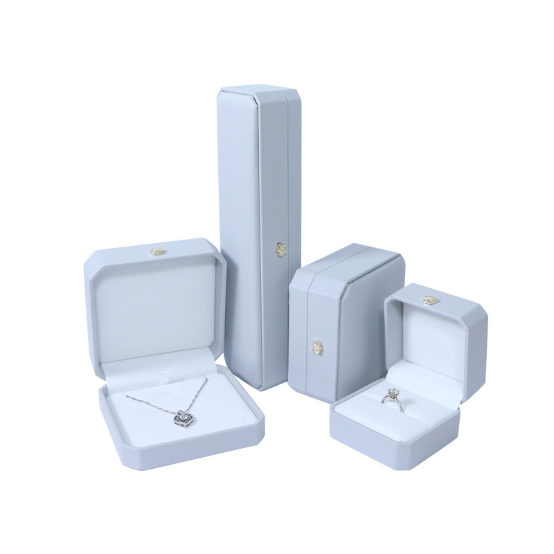 Crown Octagonal Set Box Pu Leather Jewelry Storage Box Flip Ring Pendant Bracelet Long Chain Box Jewelry Box