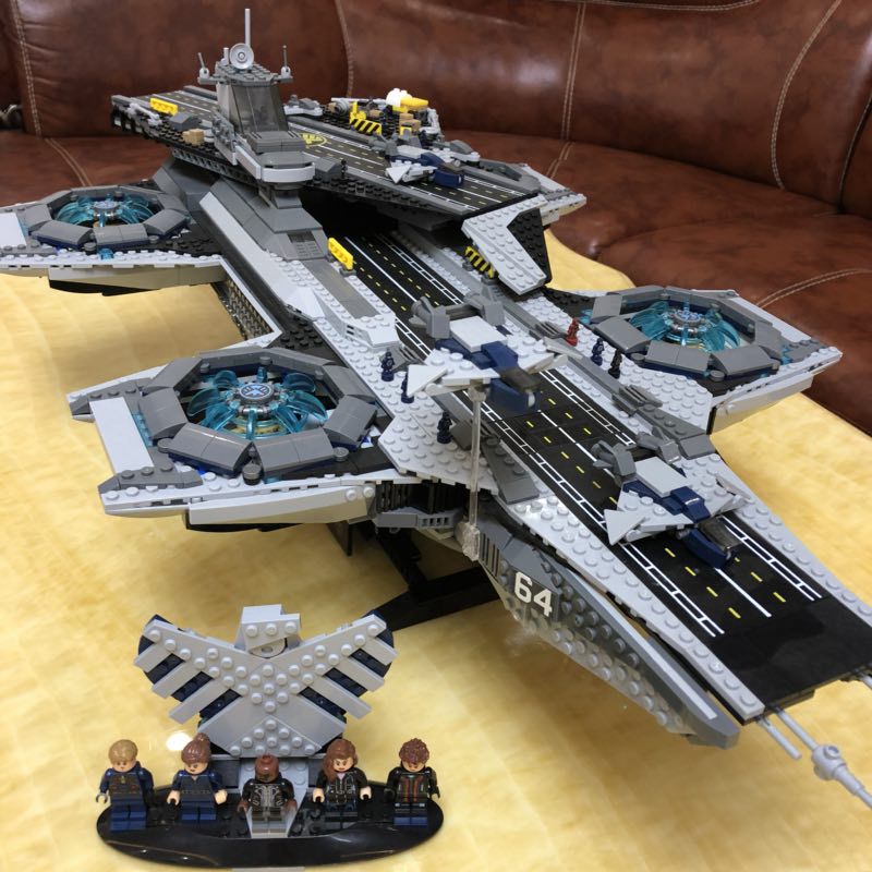 乐高军事航空母舰模型复仇者联盟神盾局航母高难度拼装积木玩具