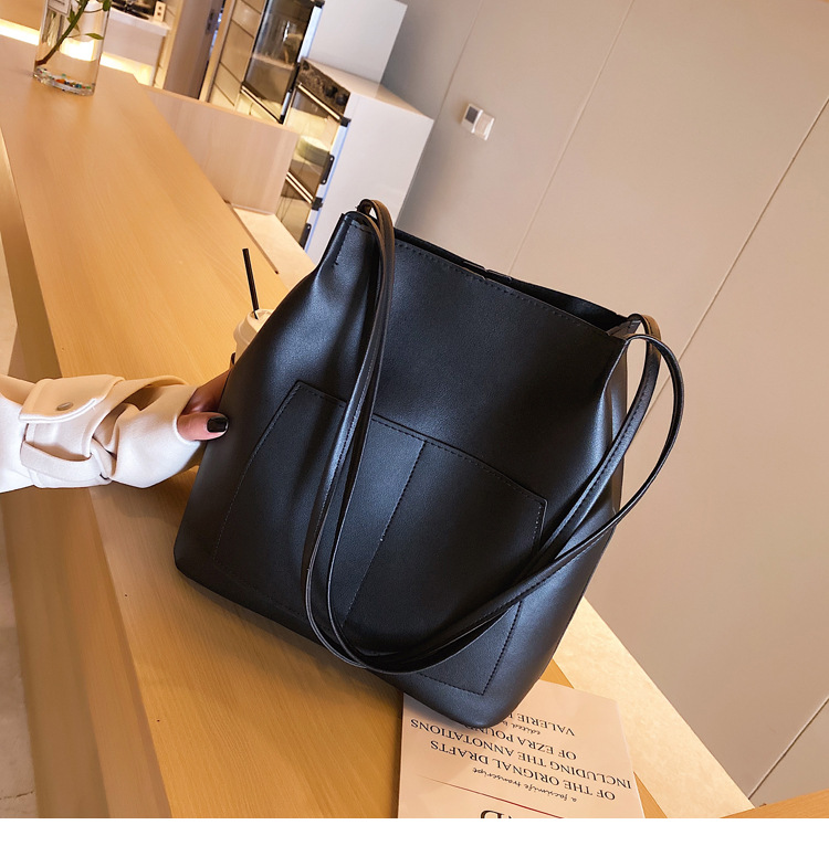 Trendy New Women's Bag Large Bag Korean Style Large-Capacity Bucket Shoulder Bag Retro Textured Simple Handbag Fashion