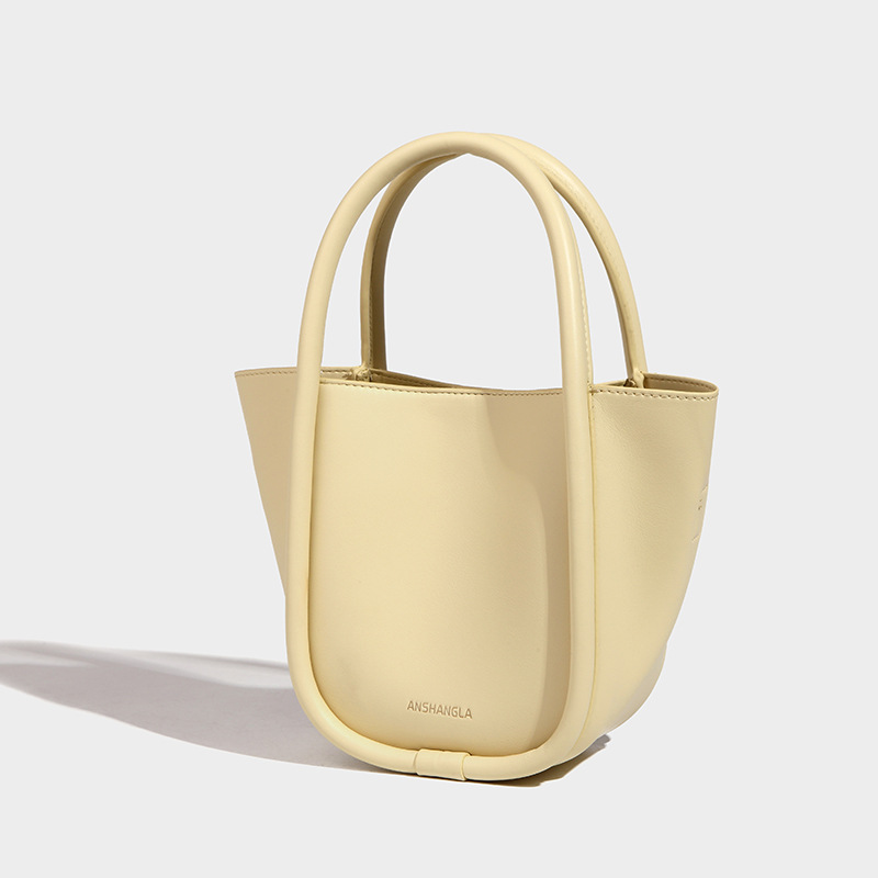 广州女包凯蒂克里真皮酒神包2021新款复古流行高级感单肩斜挎包-询价