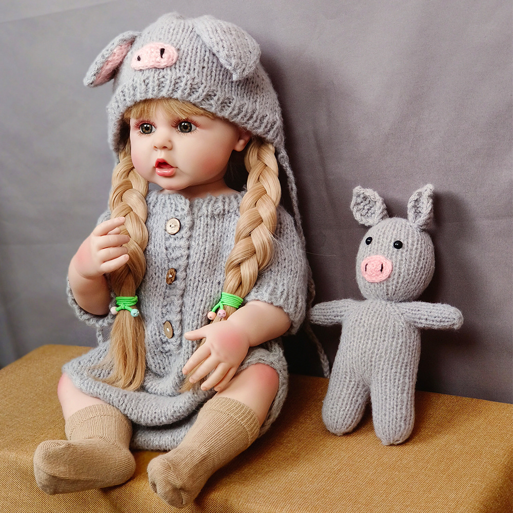 重生娃娃仿真婴儿长发吃手指娃娃灰熊套装礼盒抖音外贸跨境爆款一