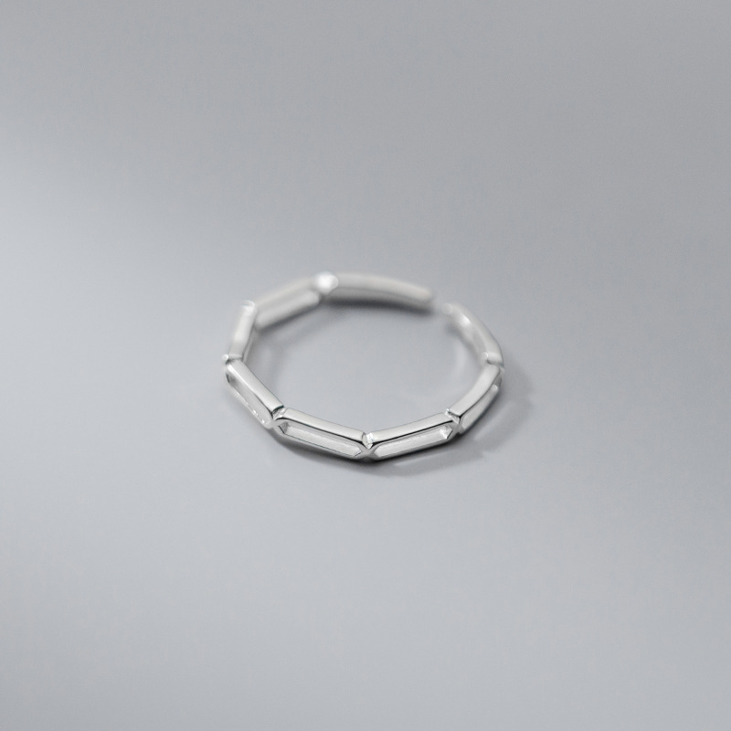 爱洛奇 s925银女韩版简约清新镂空椭圆戒指个性气质几何戒子j8466