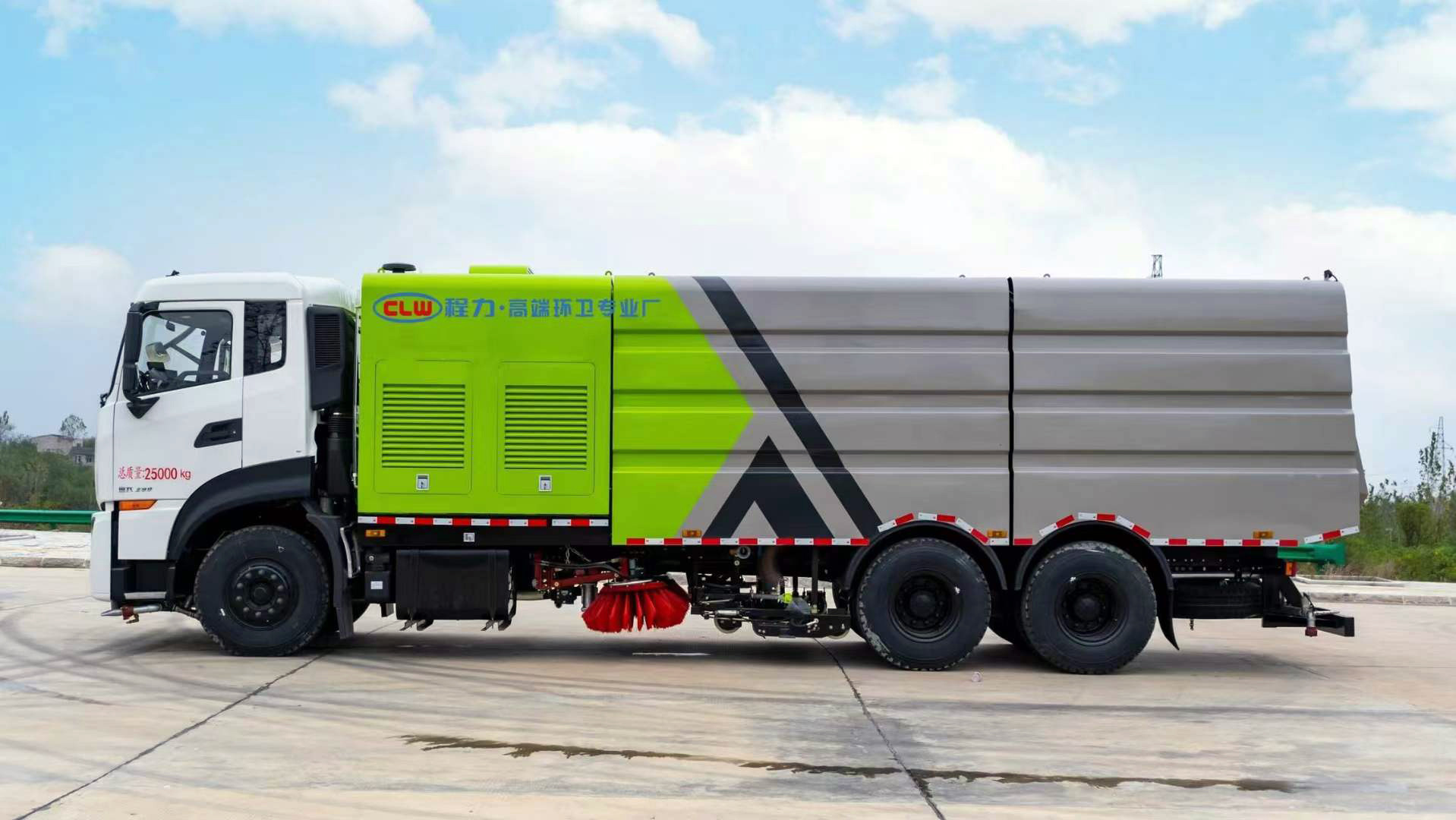 东风天龙洗扫车报价多功能道路清洗清扫车后双桥洗扫车厂家