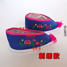 神像供奉鞋子泰山奶奶王母观音娘娘黑妈妈仙家还愿三寸金莲绣花鞋