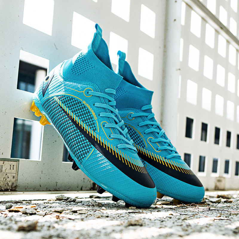 新款刺客同款足球鞋男儿童高帮fg长钉成人专业学生碎钉训练球鞋女