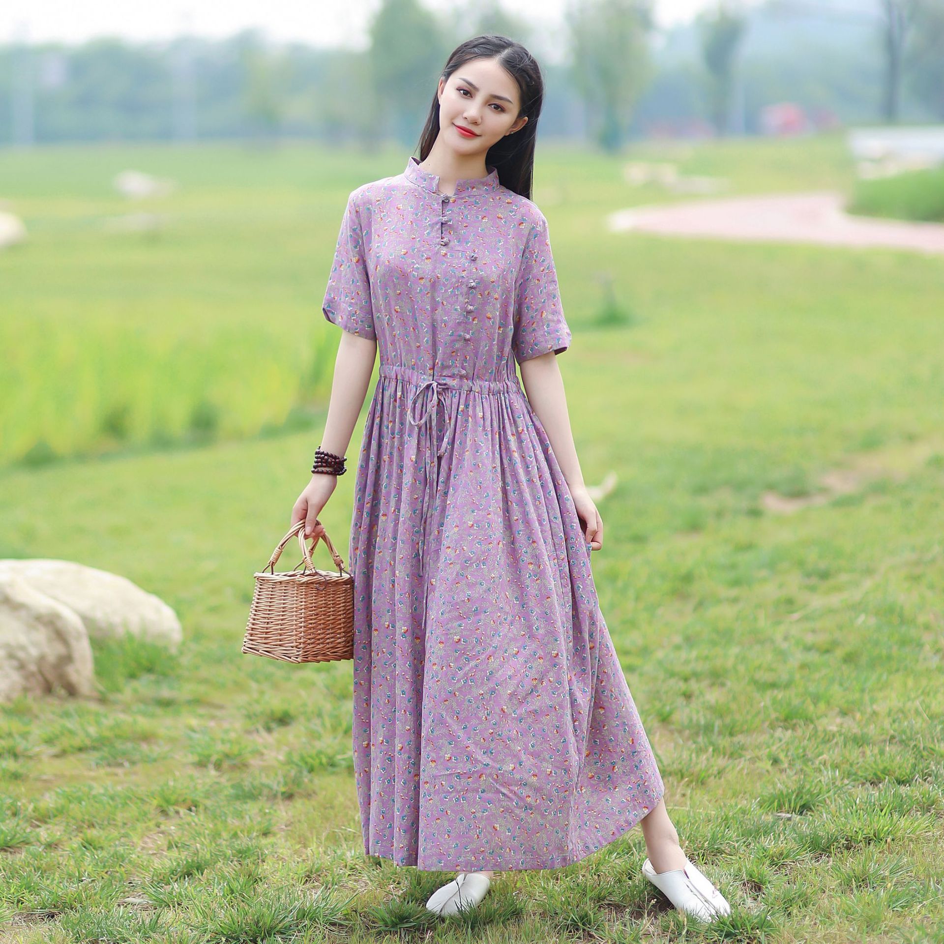 棉麻长连衣裙文艺