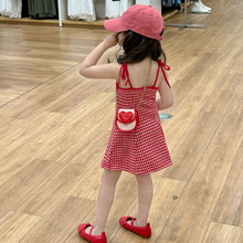 2024夏季新款童装 韩版童装 女童时髦小格子吊带裙 俏皮短裙