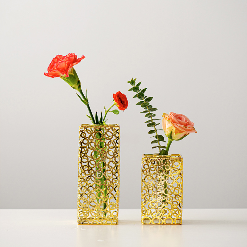 跨境铁艺金属镂空金色花瓶插花花器办公室餐桌桌面水培试管装饰摆