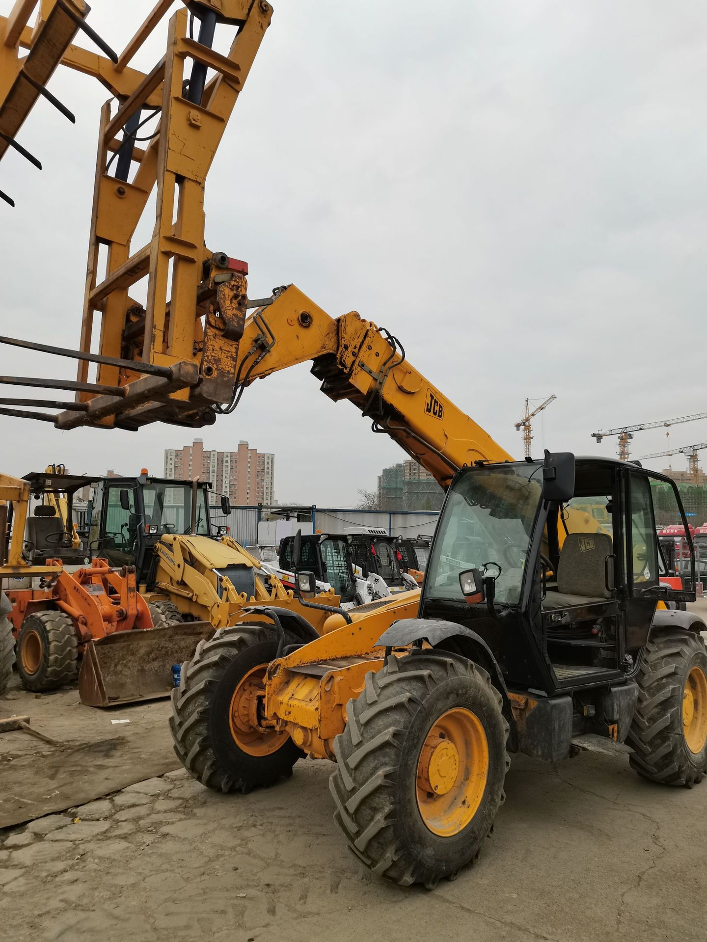 出售二手杰西博jcb535-95伸缩臂叉装车 叉车