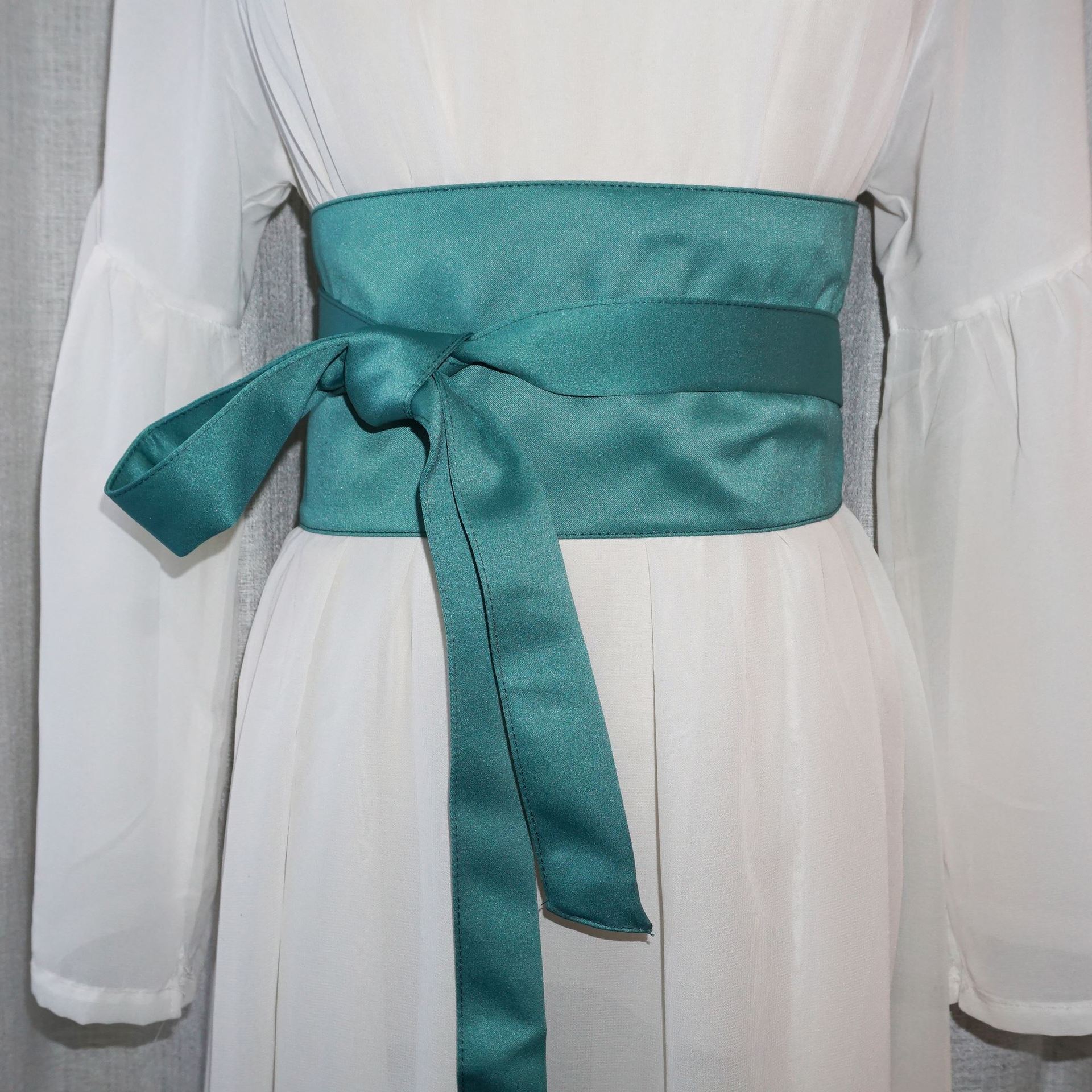 绸缎腰封缎面超宽汉服百搭复古超长裙碎花连衣裙双面雾霾蓝束腰带