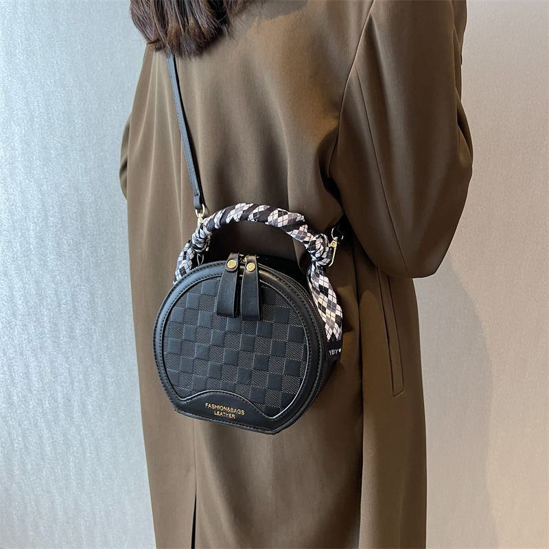 This Year's Popular Crossbody Small Bag for Women 2022 Autumn New Fashionable All-Match Shoulder Bag High Sense Small round Handbag