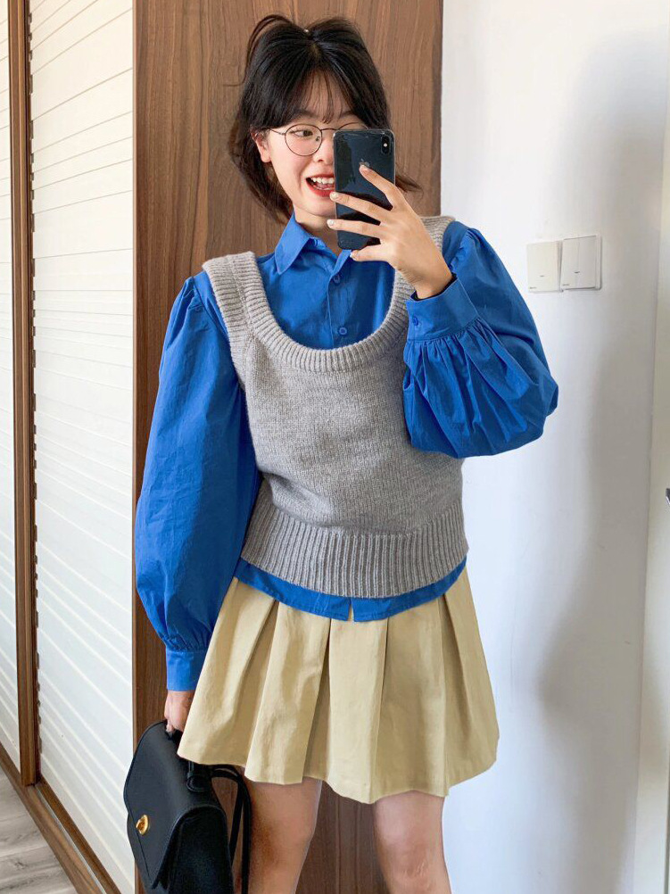 韩系学院风时尚套装女春季u领针织马甲背心深蓝色长袖衬衫两件套