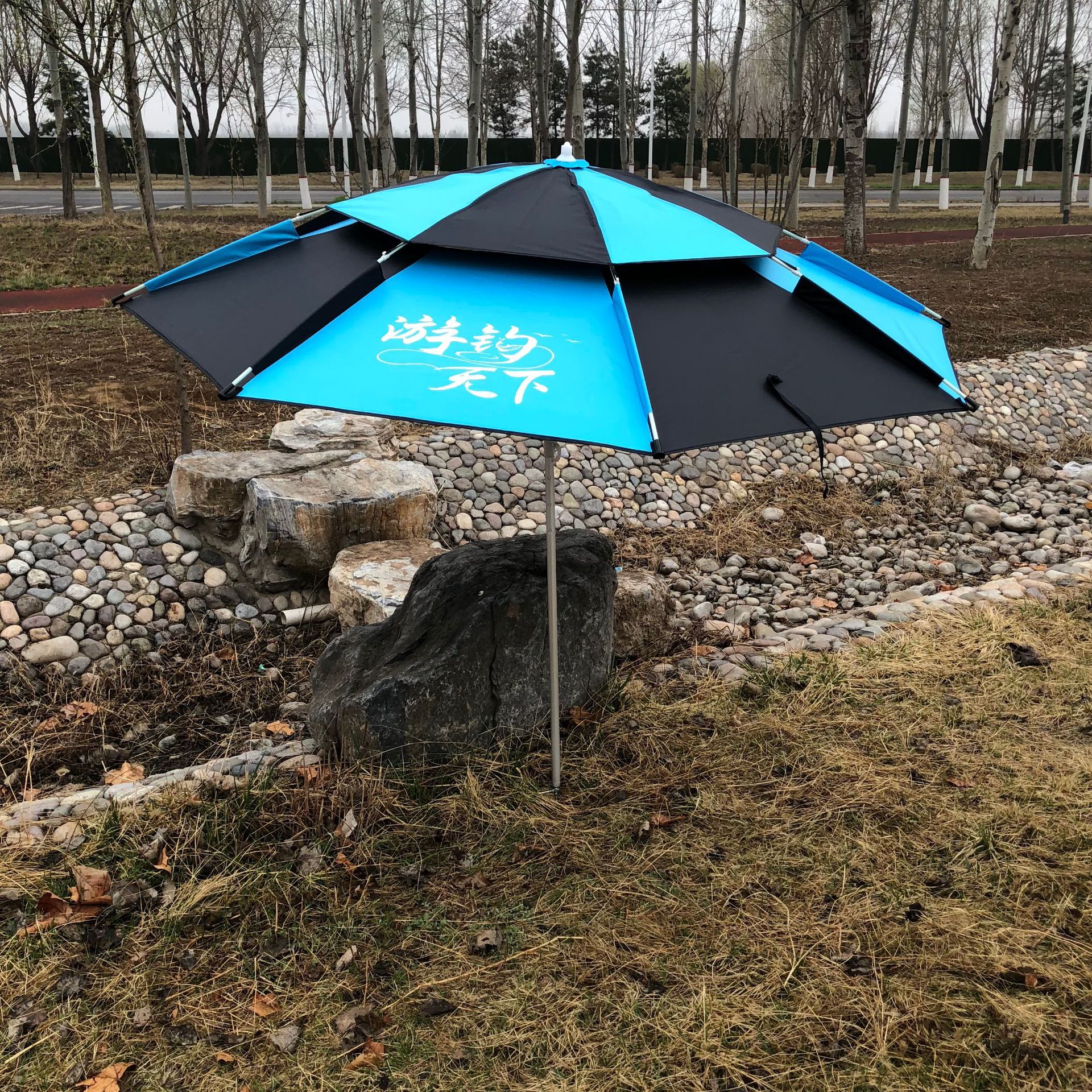 钓鱼伞万向遮雨防晒折叠便携大钓伞 黑胶遮阳垂钓2.