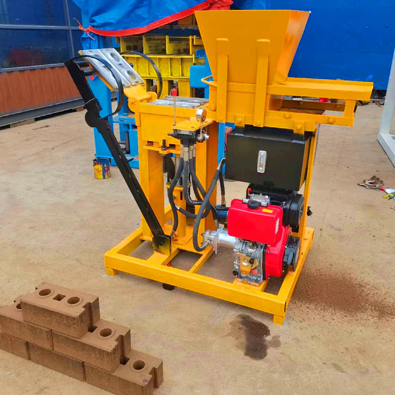 电动柴油小型全自动液压黏土连锁砖机非洲粘土乐高砖机厂家