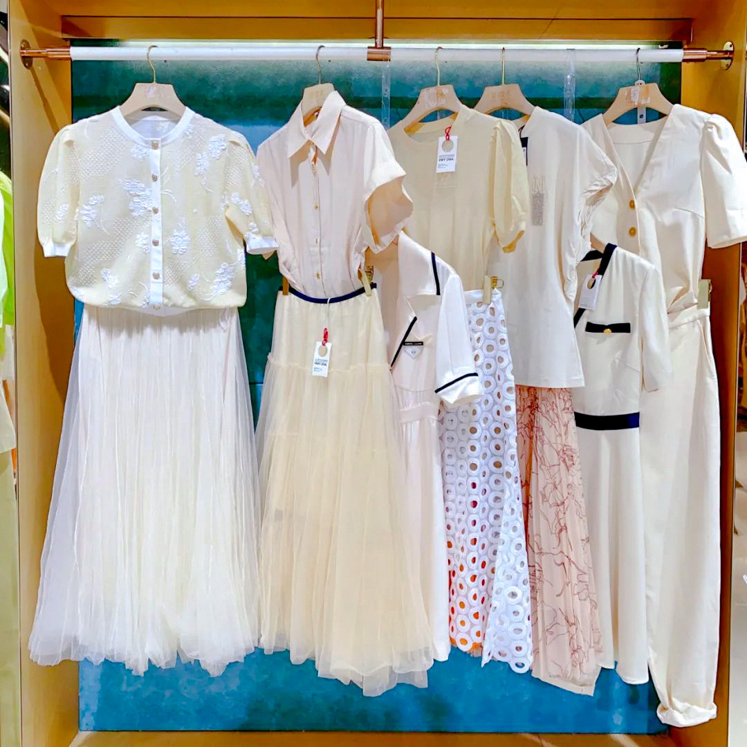 专柜正品女装剪标24夏品牌折扣轻奢时装尾货正品直播间大牌服装