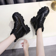 马丁靴女内增高10cm女鞋秋冬新款英伦风短靴厚底坡跟黑色皮靴