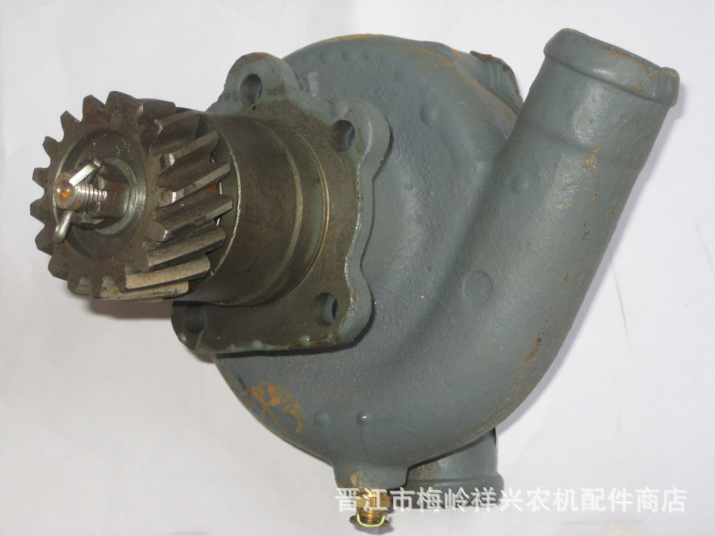 销售上海柴油机配件上柴动力6135水泵总成齿轮泵等