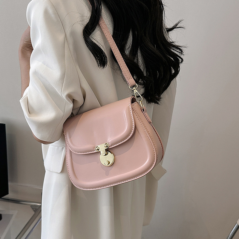 High Sense Special-Interest Design Underarm Bag Versatile Women's Bag 2023 New Spring and Summer Fashion Saddle Bag Shoulder Messenger Bag